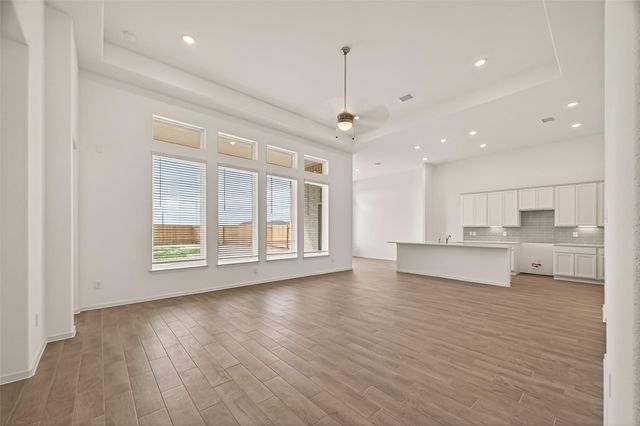 2510 Shallow Lake Lane, Iowa Colony, TX 77583