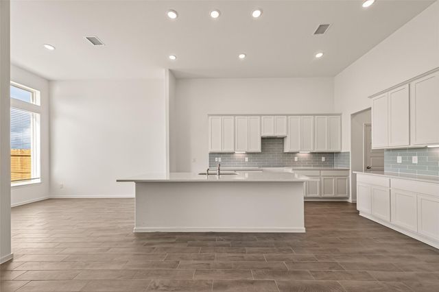 2510 Shallow Lake Lane, Iowa Colony, TX 77583