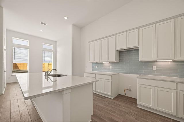 2510 Shallow Lake Lane, Iowa Colony, TX 77583