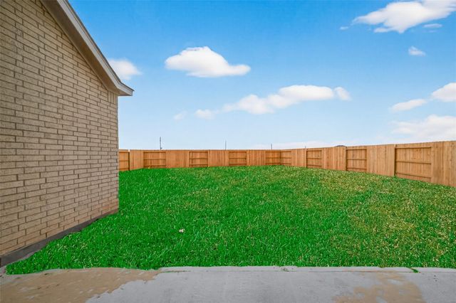 2510 Shallow Lake Lane, Iowa Colony, TX 77583