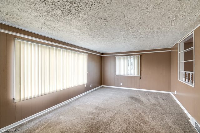 1231 Spangler Street NE, Canton, OH 44714