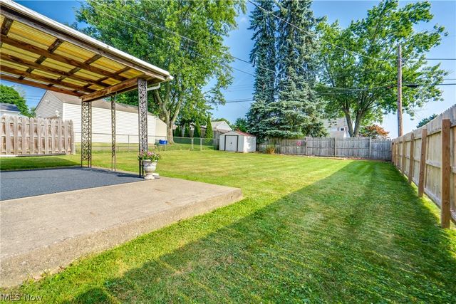 1231 Spangler Street NE, Canton, OH 44714
