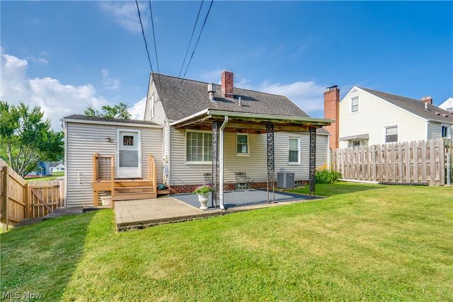 1231 Spangler Street NE, Canton, OH 44714