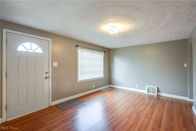 1231 Spangler Street NE, Canton, OH 44714