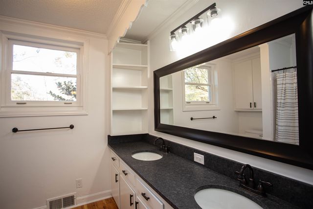 1700 Broad Street, Camden, SC 29020