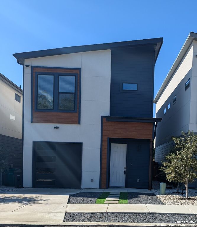 935 Piedmont Ave, San Antonio, TX 78210