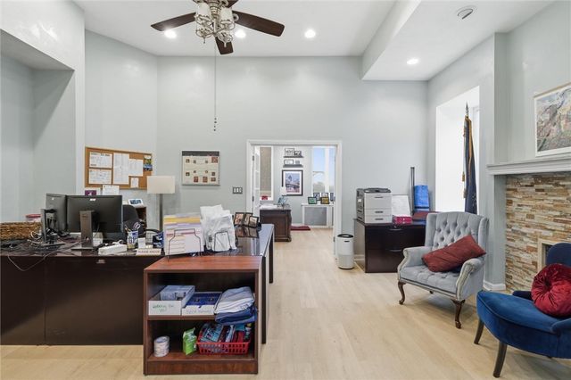 2600 Brownsville Rd, Carrick, PA 15227