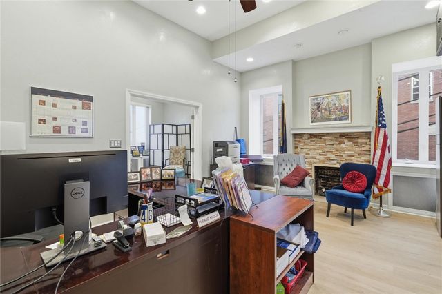 2600 Brownsville Rd, Carrick, PA 15227