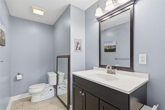 2600 Brownsville Rd, Carrick, PA 15227