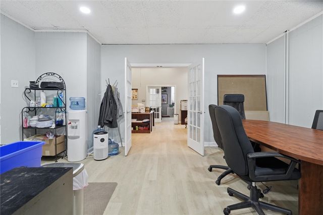 2600 Brownsville Rd, Carrick, PA 15227