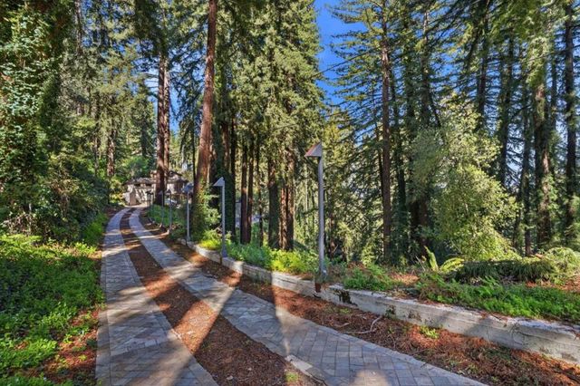 26 Big Tree Road, Woodside, CA 94062