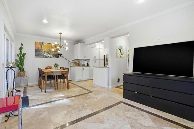 26 Big Tree Road, Woodside, CA 94062