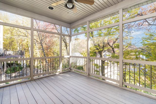 8124 Clifford Circle, Inver Grove Heights, MN 55076