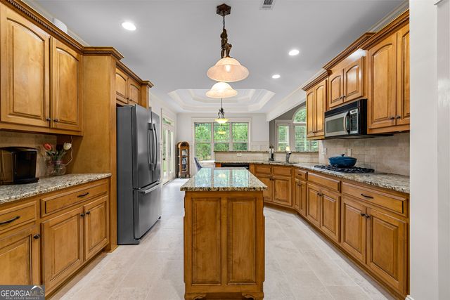 134 Beaumont Farms Drive, Sharpsburg, GA 30277