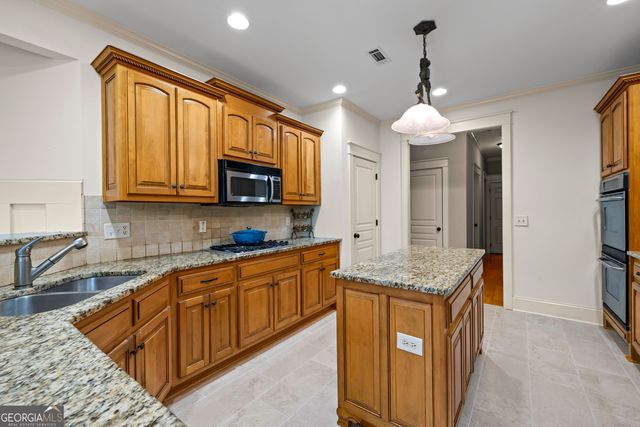 134 Beaumont Farms Drive, Sharpsburg, GA 30277