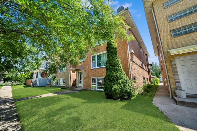 1917 High Street, Blue Island, IL 60406