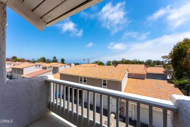 28350 Rey De Copas Lane, Malibu, CA 90265