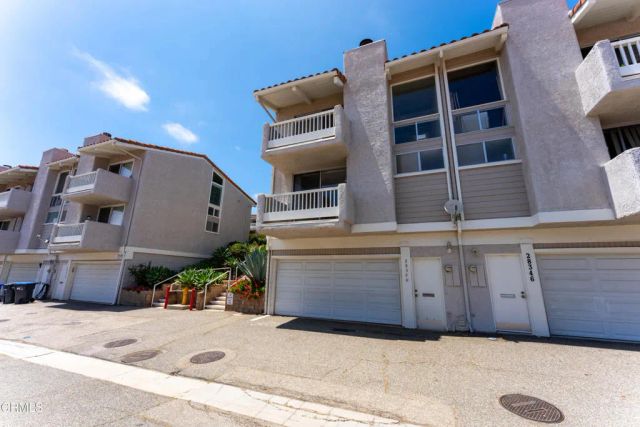 28350 Rey De Copas Lane, Malibu, CA 90265