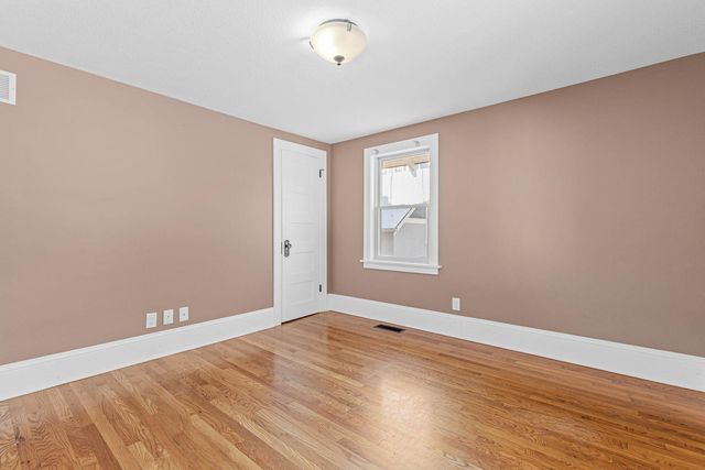 4152 Minnehaha Avenue, Minneapolis, MN 55406