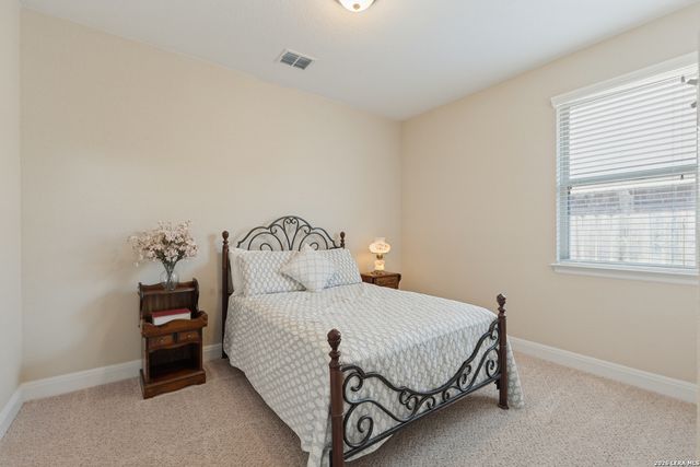 1158 LEGACY DR, New Braunfels, TX 78130