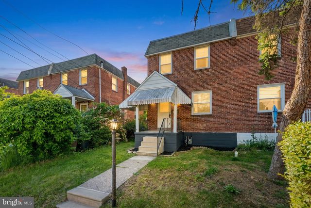 921 PITMAN AVE, Darby, PA 19023