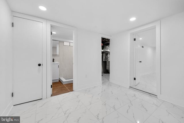 921 PITMAN AVE, Darby, PA 19023