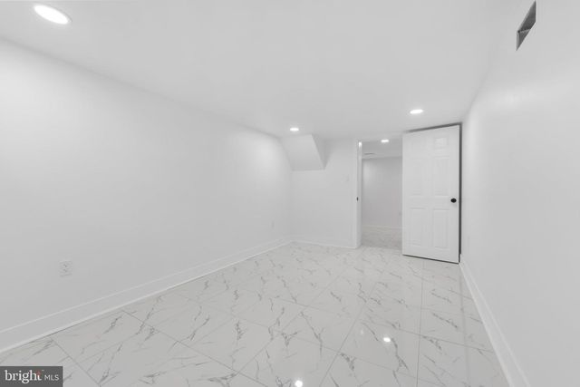 921 PITMAN AVE, Darby, PA 19023