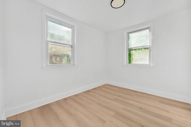 921 PITMAN AVE, Darby, PA 19023