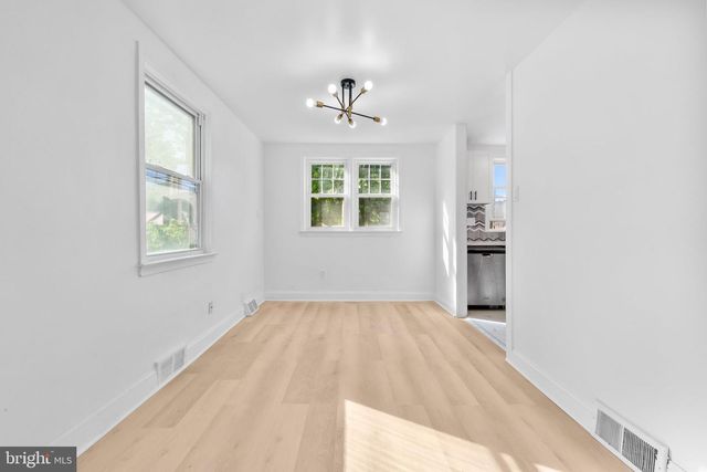 921 PITMAN AVE, Darby, PA 19023