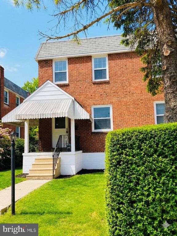 921 PITMAN AVE, Darby, PA 19023