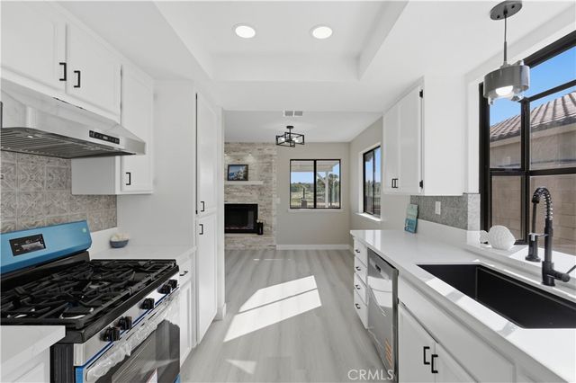 13959 Driftwood, Victorville, CA 92395