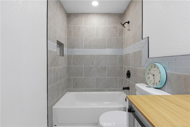 13959 Driftwood, Victorville, CA 92395