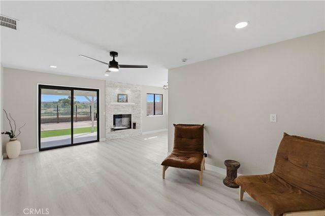 13959 Driftwood, Victorville, CA 92395