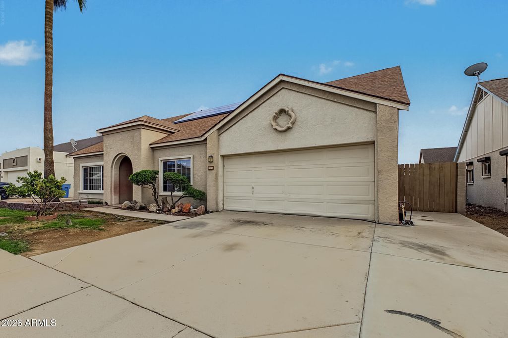 4207 W SOFT WIND Drive, Glendale, AZ 85310 — photo 5