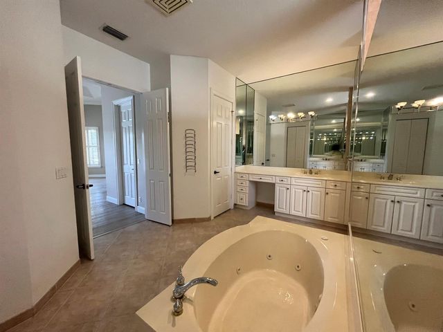 7724 NW 47th Drive, Coral Springs, FL 33067