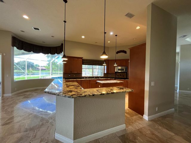 7724 NW 47th Drive, Coral Springs, FL 33067