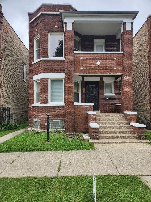 7512 S PEORIA Street, Chicago, IL 60620