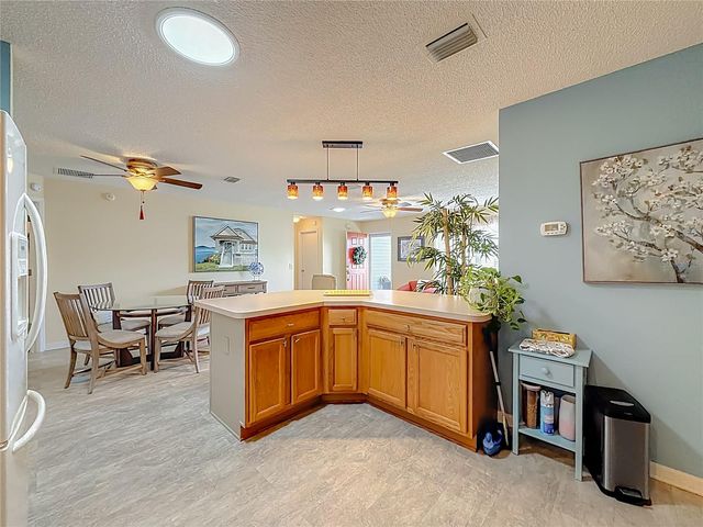 969 CANDLER PLACE, The Villages, FL 32162