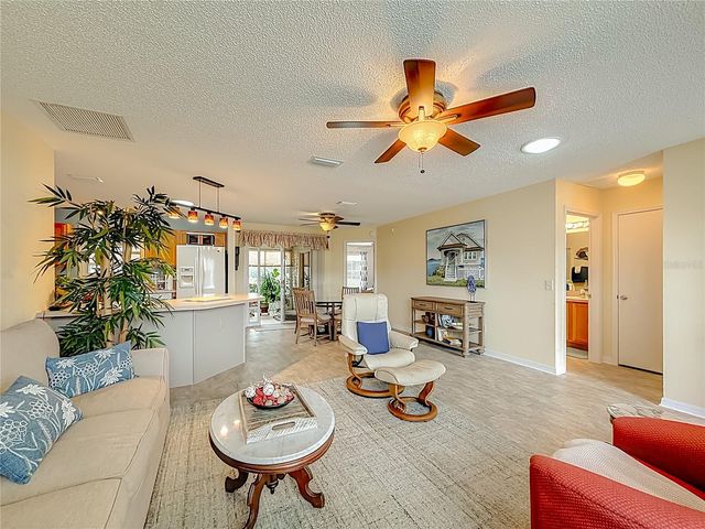 969 CANDLER PLACE, The Villages, FL 32162