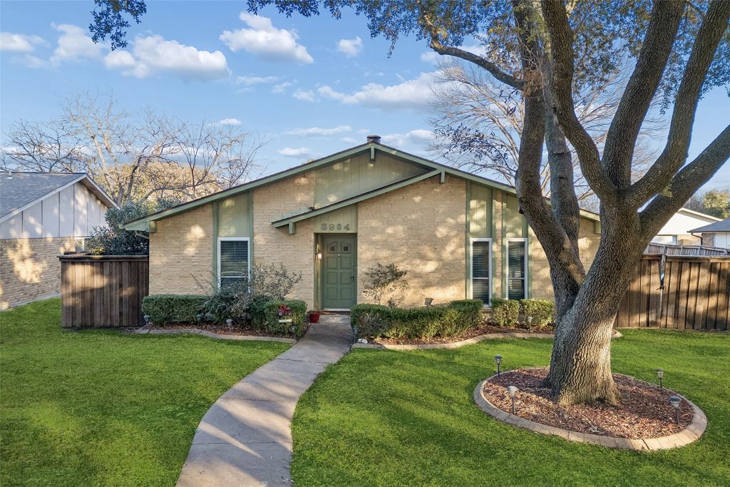 3904 Villa Downs Drive, Plano, TX 75023