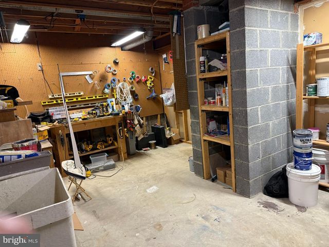 15826 VISTA DR, Montclair, VA 22025