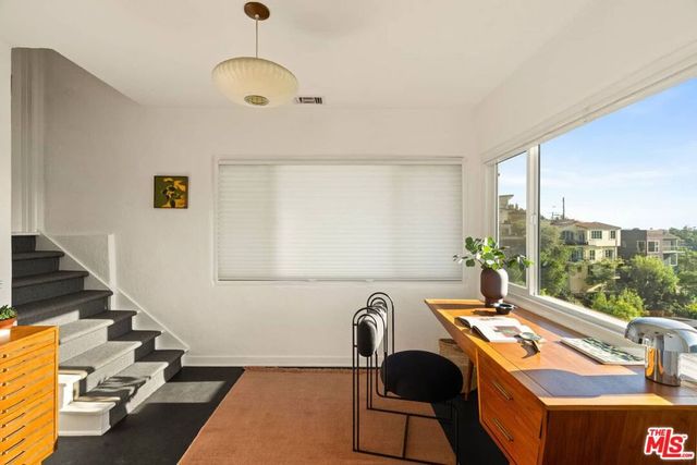 2818 Effie Street, Los Angeles, CA 90026