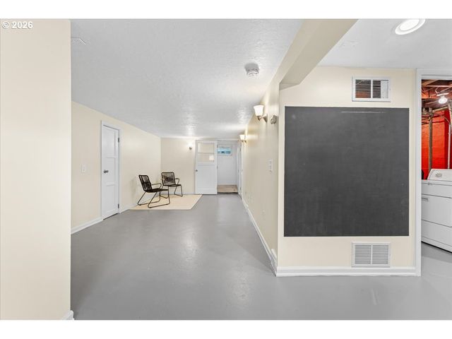 3541 Ne 115TH Ave, Portland, OR 97220