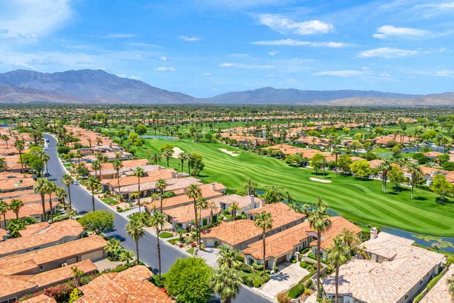 944 Mesa Grande Drive, Palm Desert, CA 92211