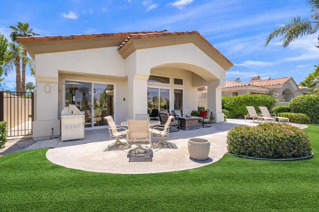 944 Mesa Grande Drive, Palm Desert, CA 92211