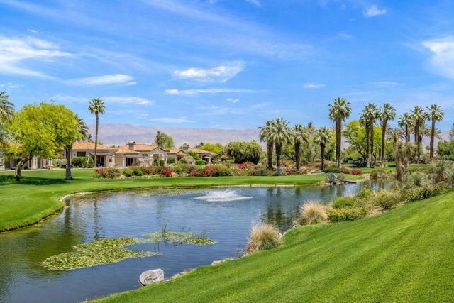 944 Mesa Grande Drive, Palm Desert, CA 92211