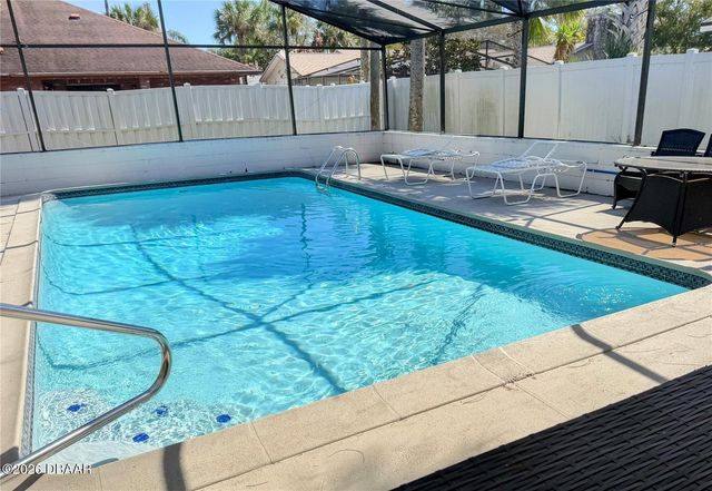 1325 Mollie Road, Daytona Beach, FL 32114