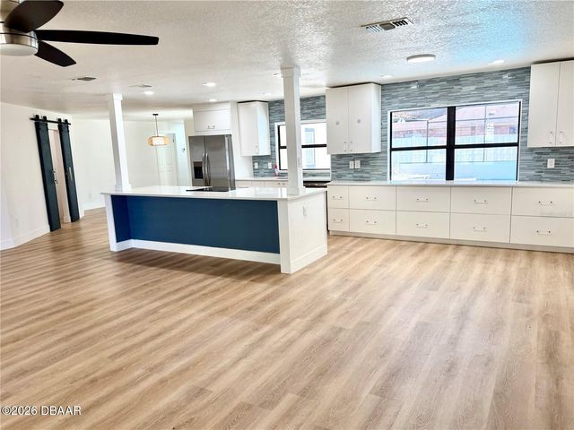 1325 Mollie Road, Daytona Beach, FL 32114