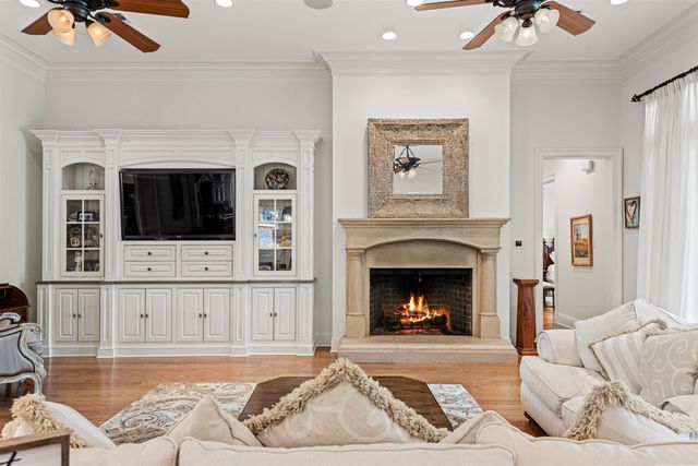 407 Keystone Loop, Houma, LA 70360