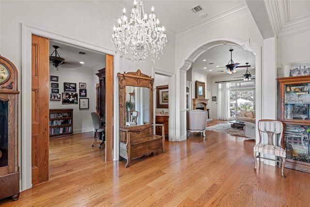 407 Keystone Loop, Houma, LA 70360